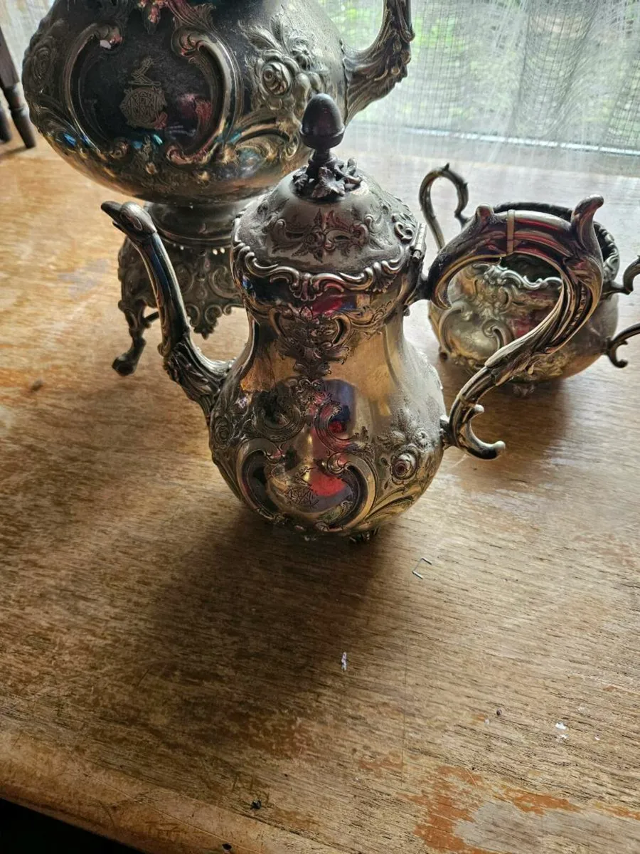 Vintage Antique EPNS Coffee Pot Tea Pot and Jug - Image 3