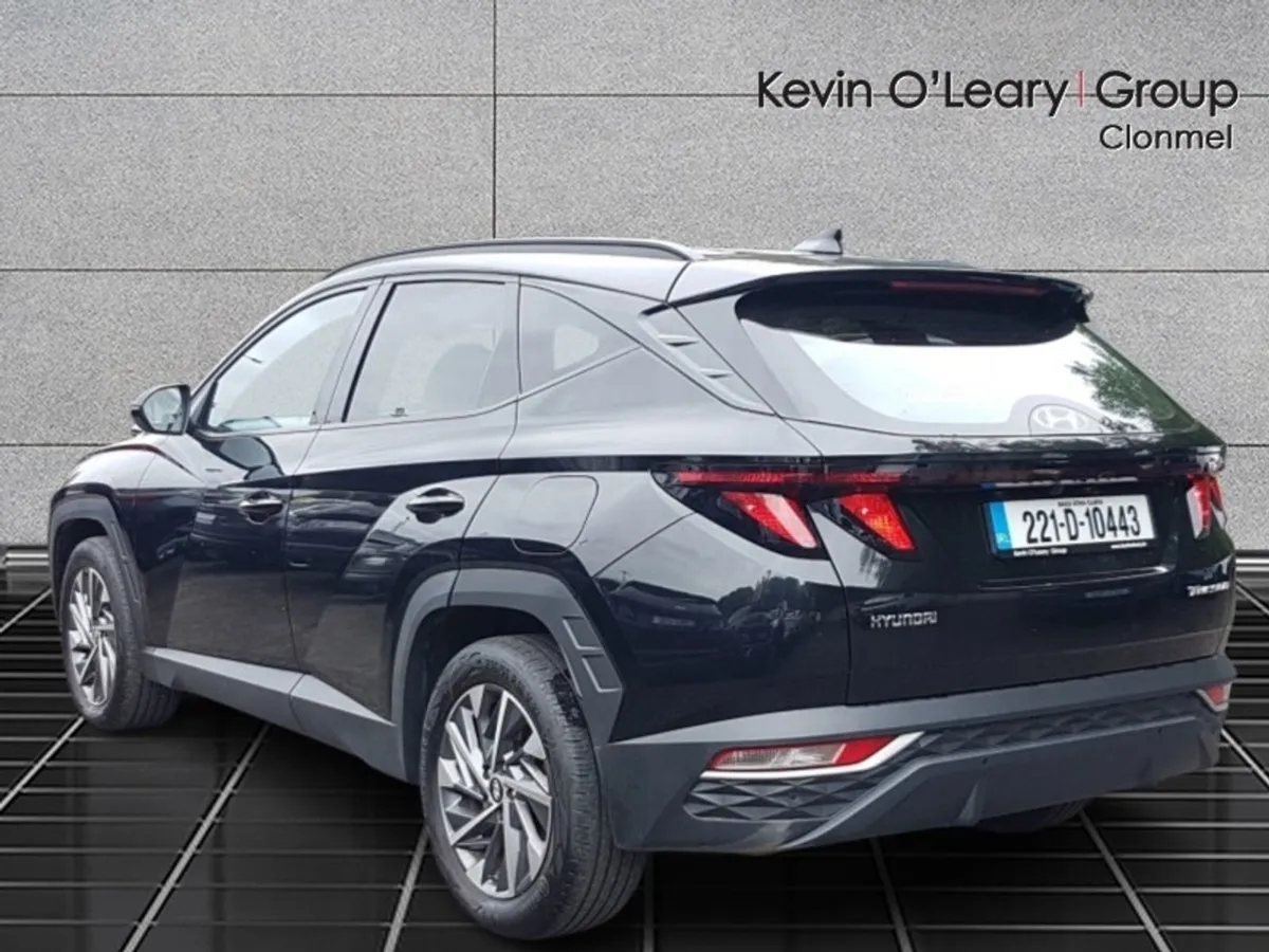 Hyundai Tucson 2WD Executive - Image 3