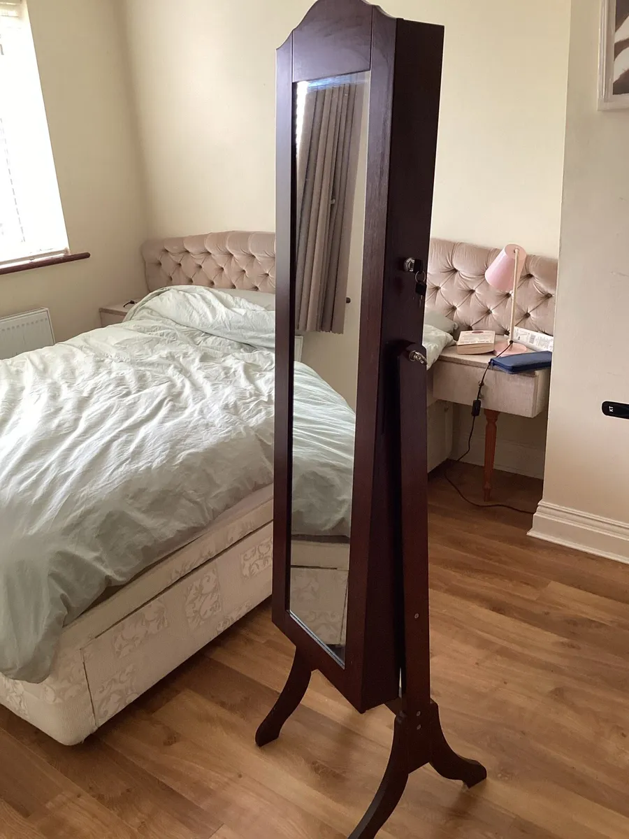 Mirror - freestanding; full-length - Image 2