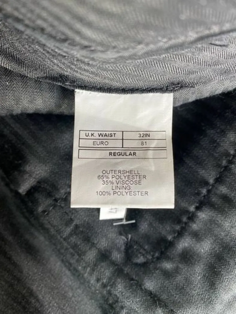 Mans suit - Image 2