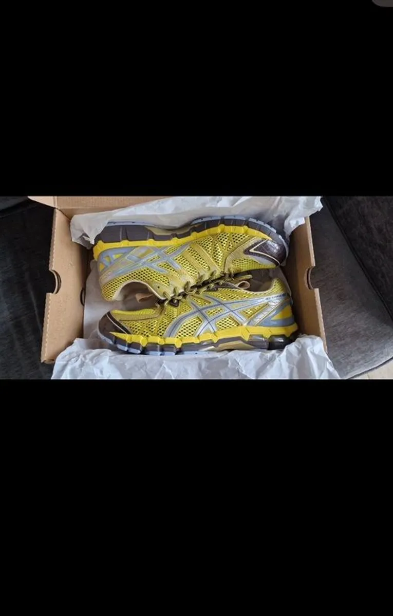 Asics Ub9 S Gel-Kayano 20 Trainers - Image 1