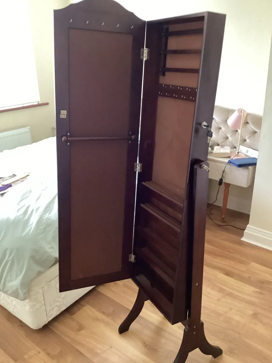 Mirror - freestanding; full-length - Image 3