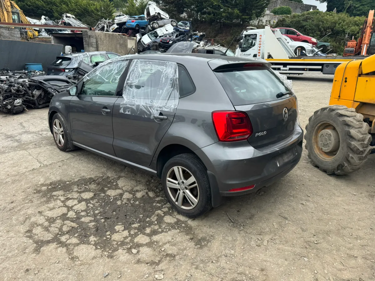 Breaking 2016 Volkswagen polo 1.2 tsi - Image 3