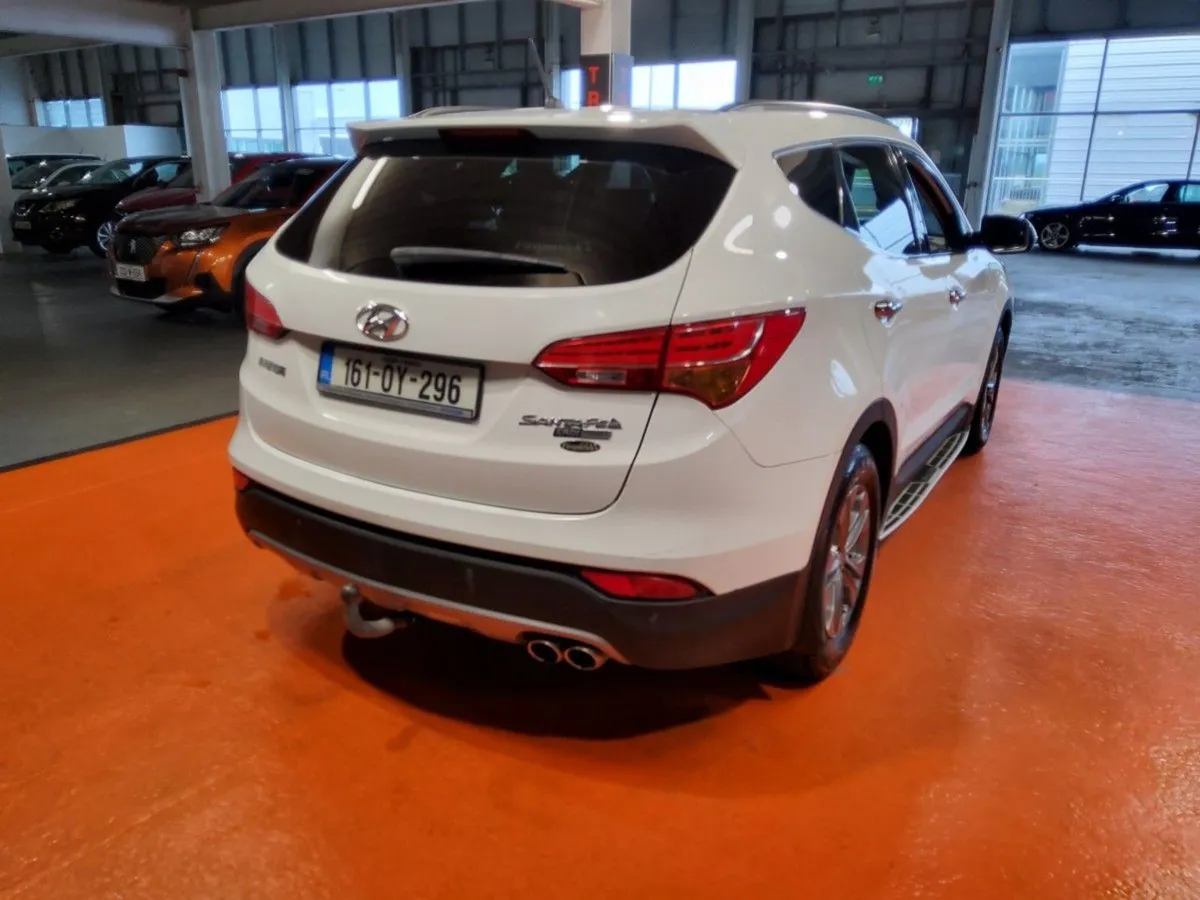 Hyundai Santa Fe 2.2 Crdi 4WD Executive Leather - Image 2