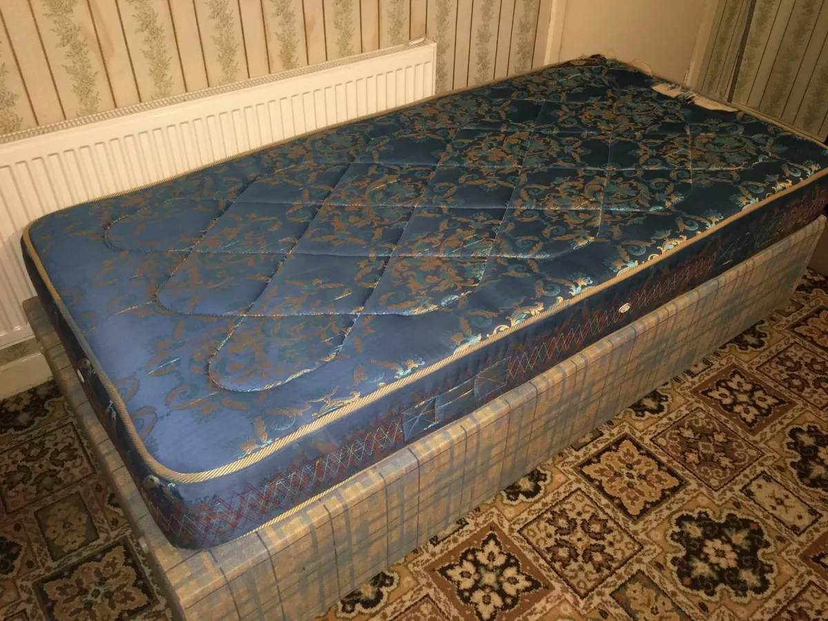 Single bed base & mattress - Image 2
