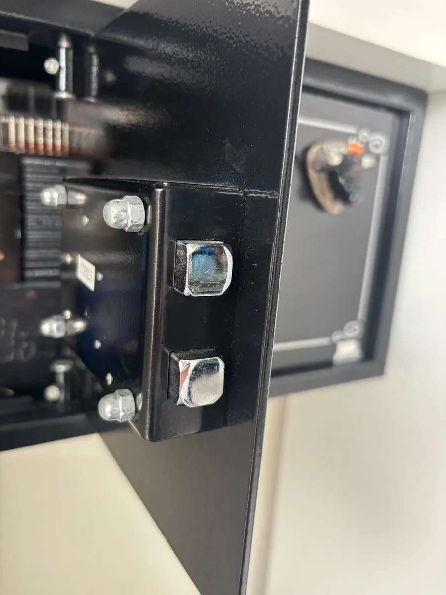Ammunition safe - Image 2