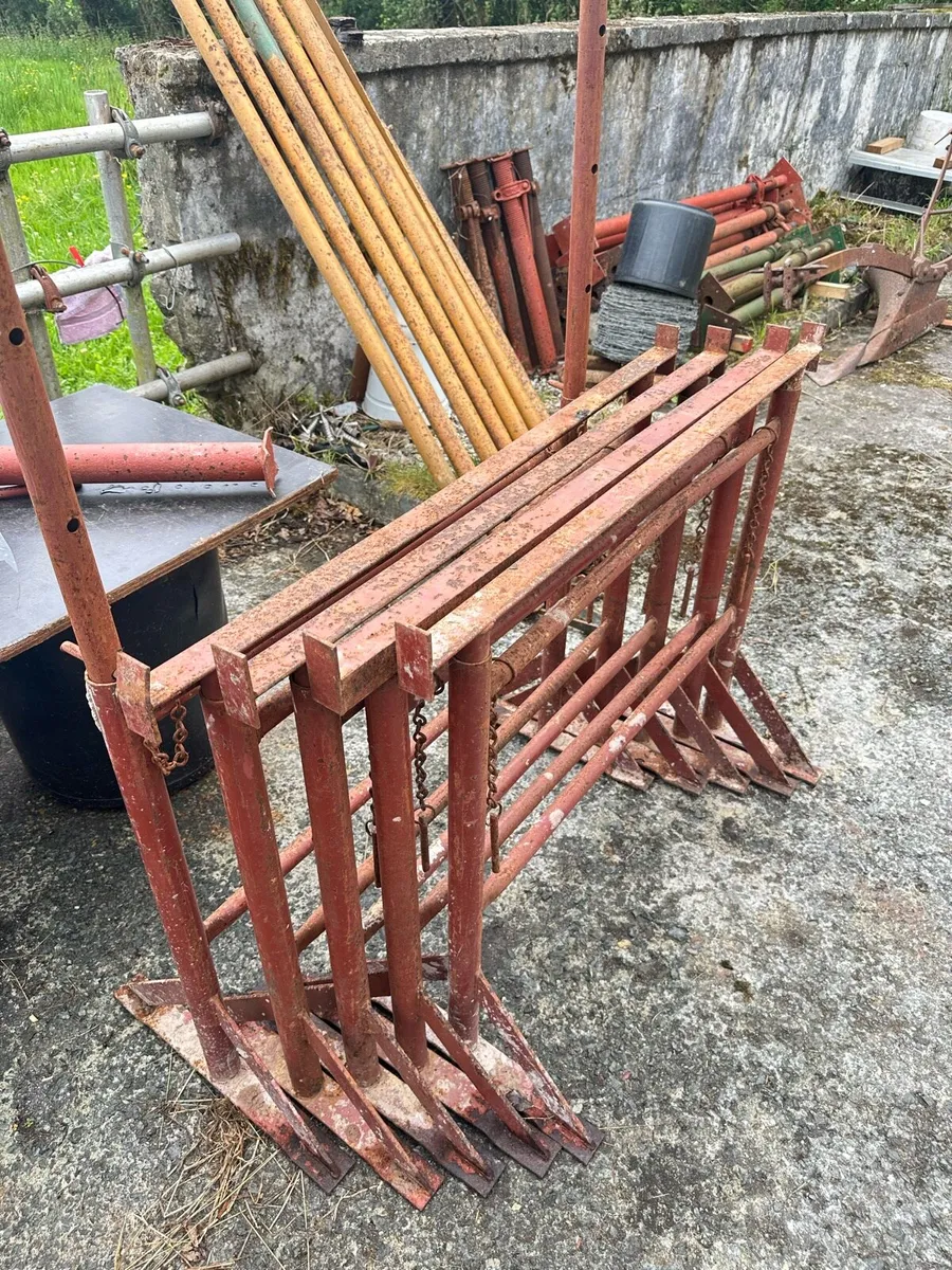 Builders Tressle - Image 2