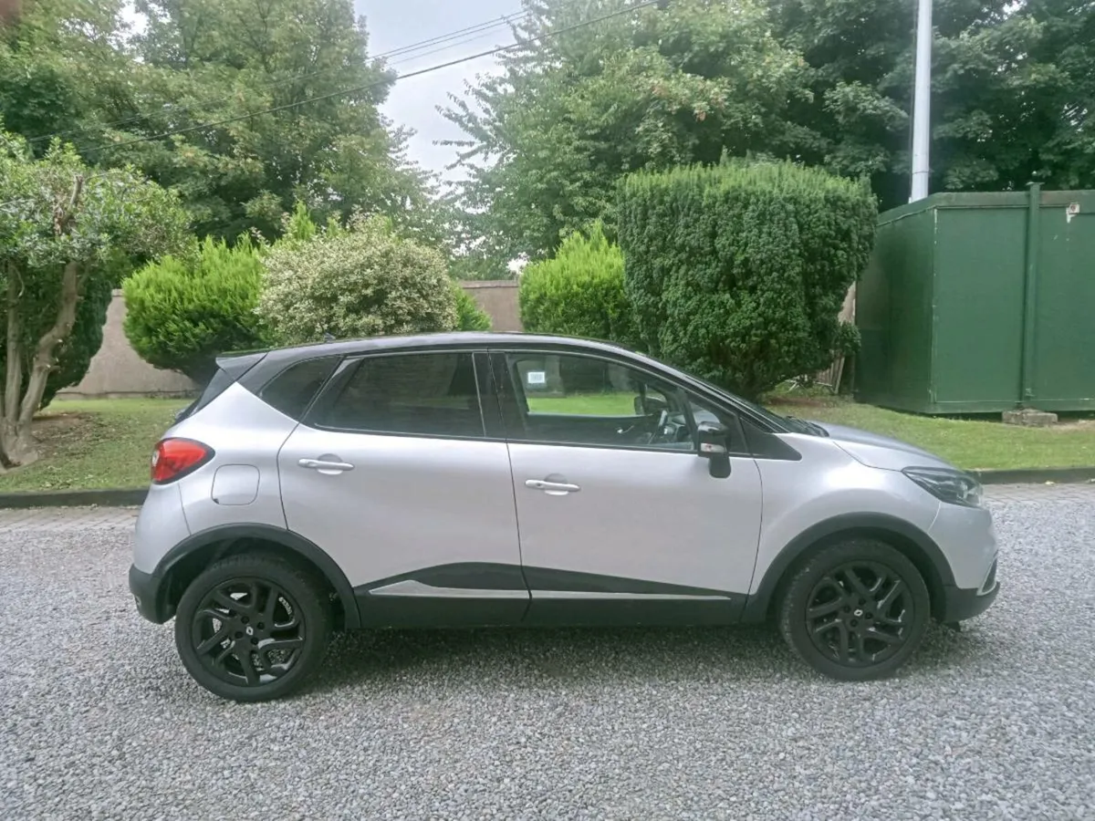 161 Renault CAPTUR INTENSE 1.5D AUTOMATIC - Image 1