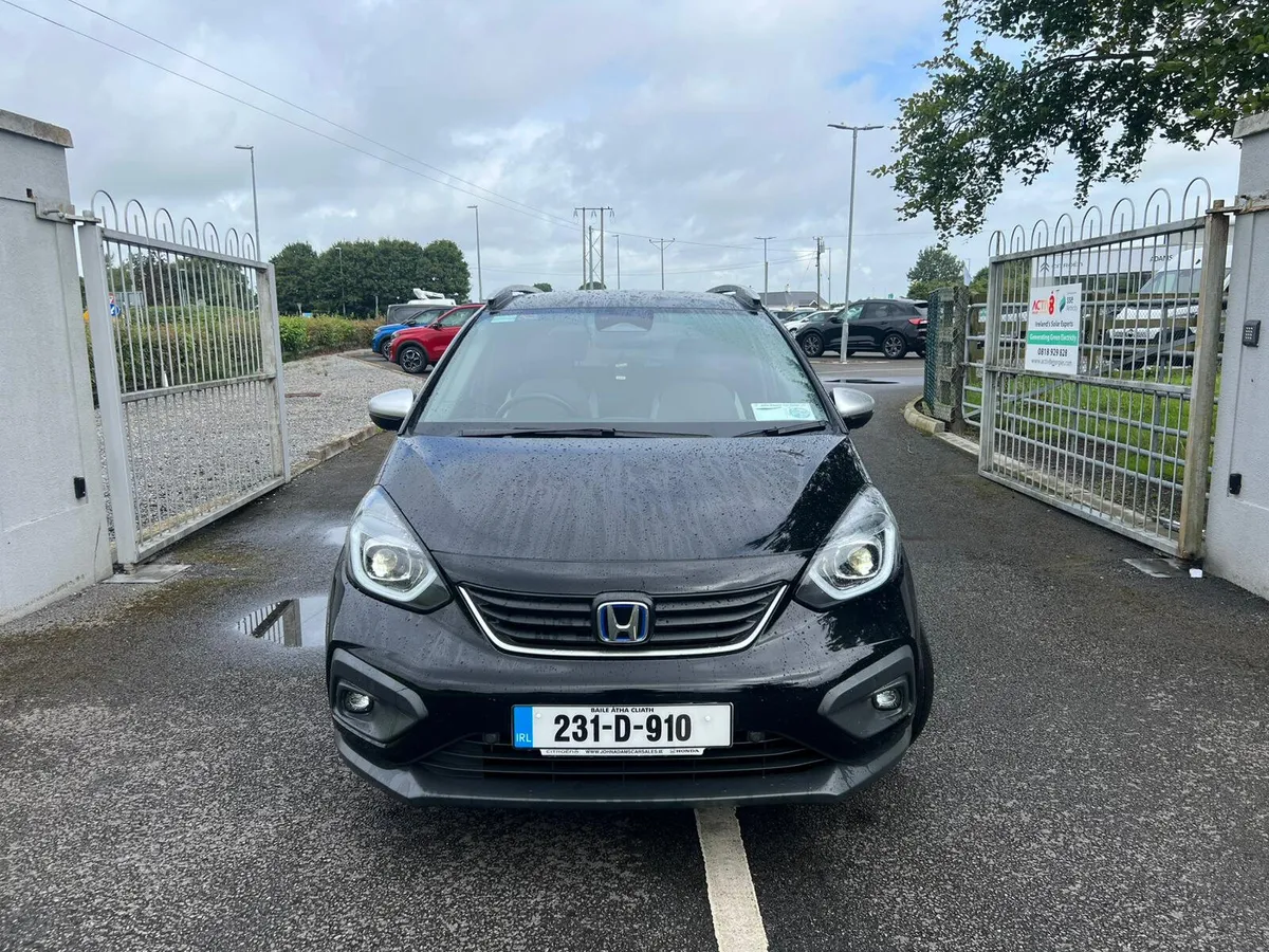 Honda Jazz Crosstar Advance HEV 2023 - Image 2