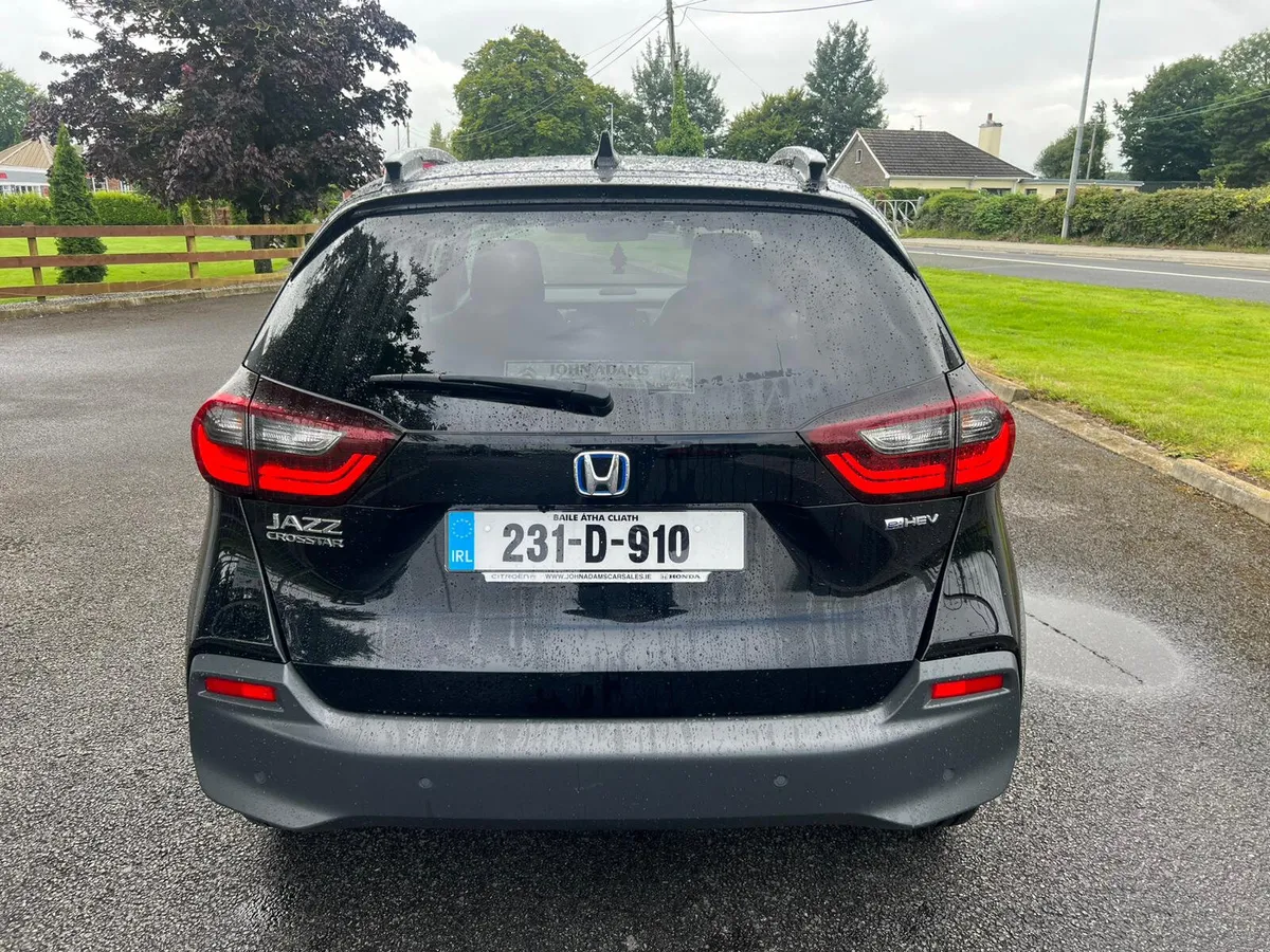 Honda Jazz Crosstar Advance HEV 2023 - Image 4