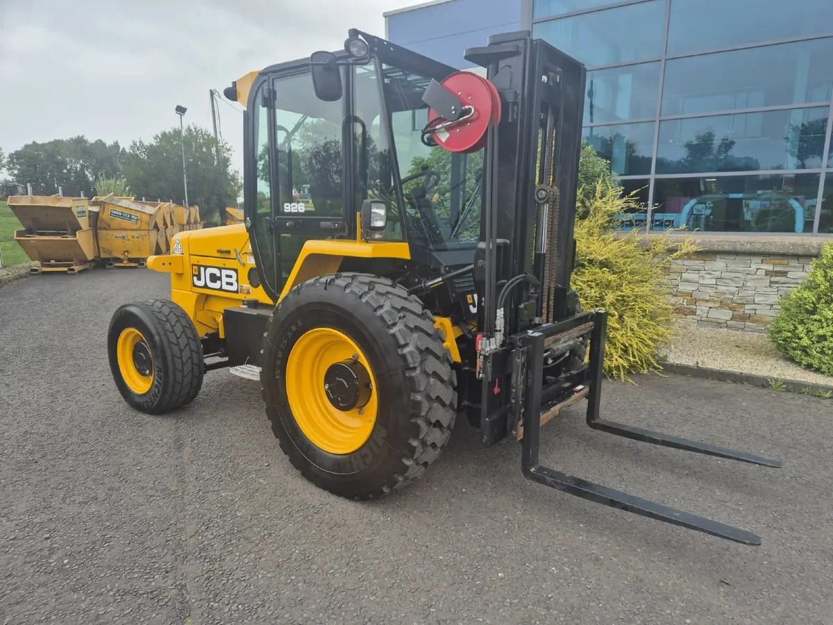 2020 JCB 926 RTFL 300hrs 4x4 - Image 2