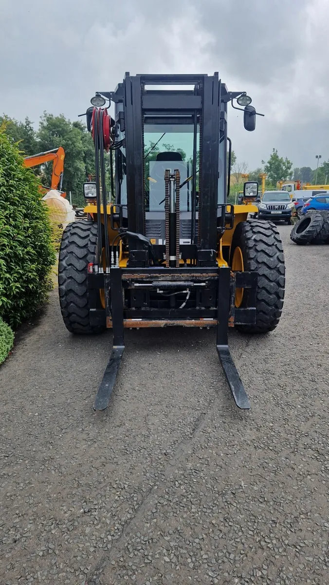 2020 JCB 926 RTFL 300hrs 4x4 - Image 3