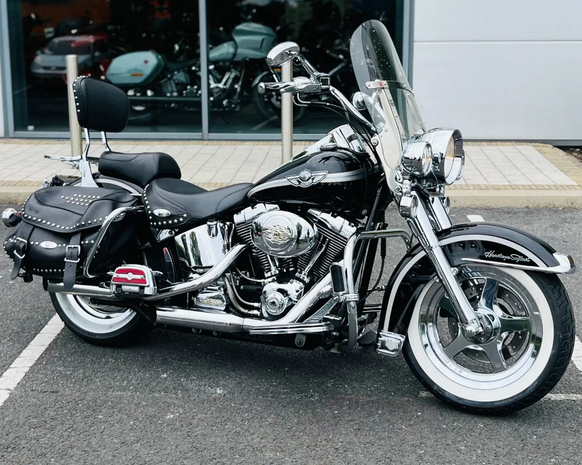 HARLEY-DAVIDSON HERITAGE SOFTAIL CLASSIC - Image 2