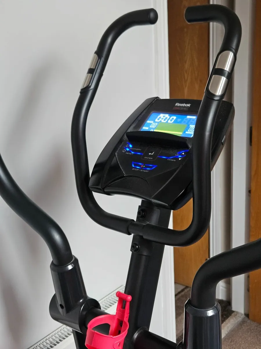 Crosstrainer - Image 2