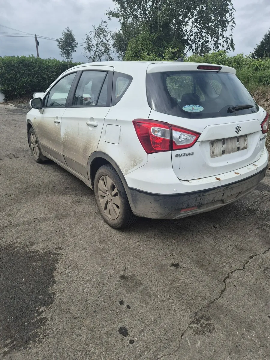 Suzuki SX4 Scross - Breaking only - Image 2