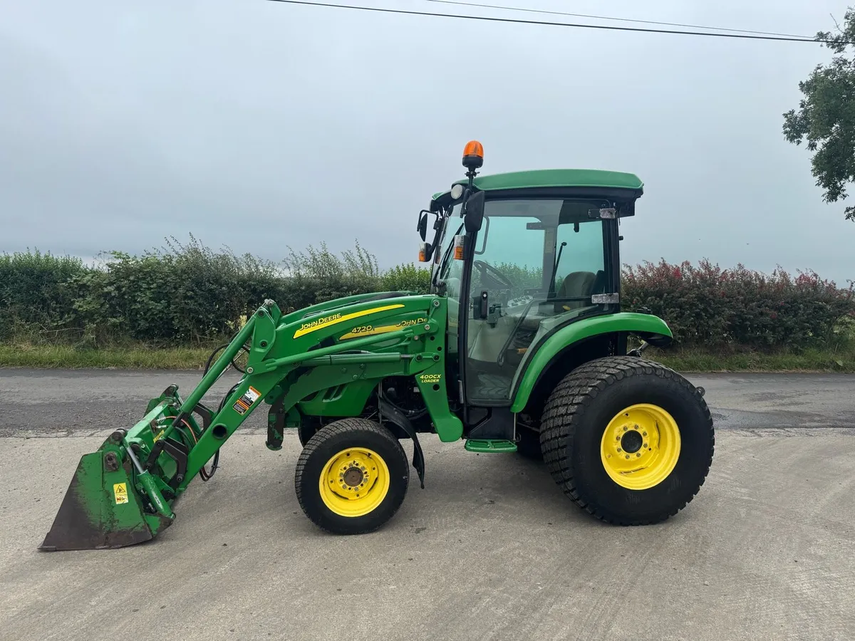 John Deere 4720 Compact Tractor with Front loader - Image 1