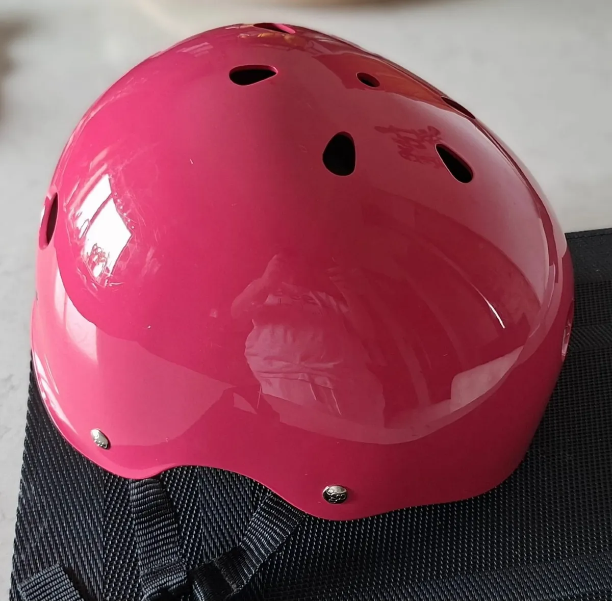 Roller Derby Helmets - Image 2