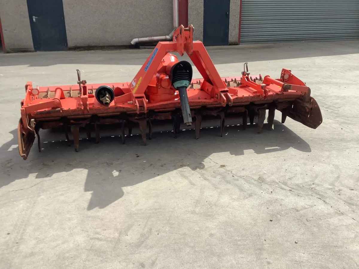 Kuhn 3004 Power Harrow - Image 1