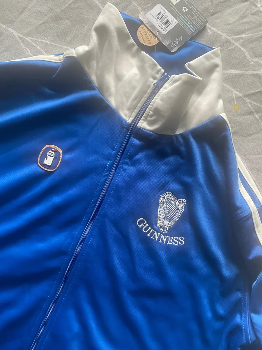 Retro Blue Guinness Zip Up - Image 1