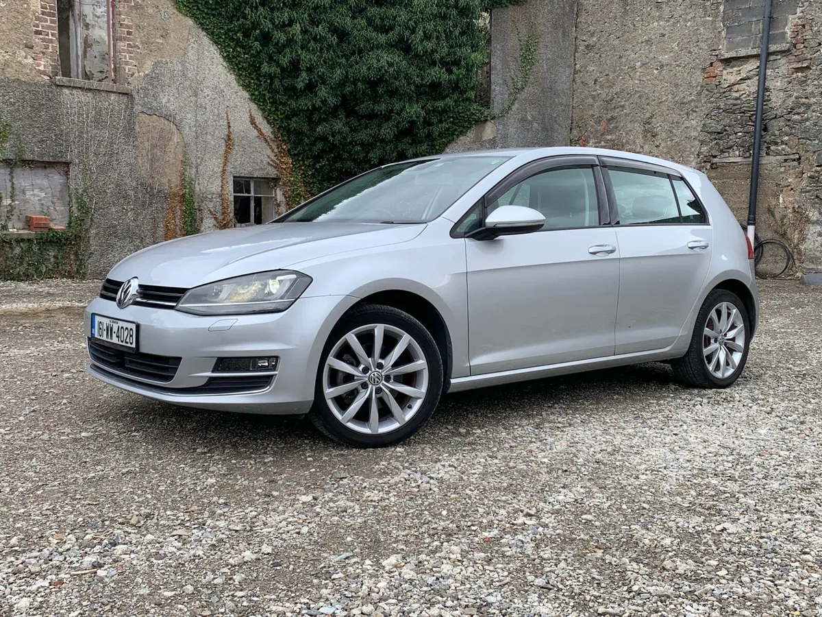 2016 Volkswagen Golf 1.4 tsi highline Dsg - Image 3