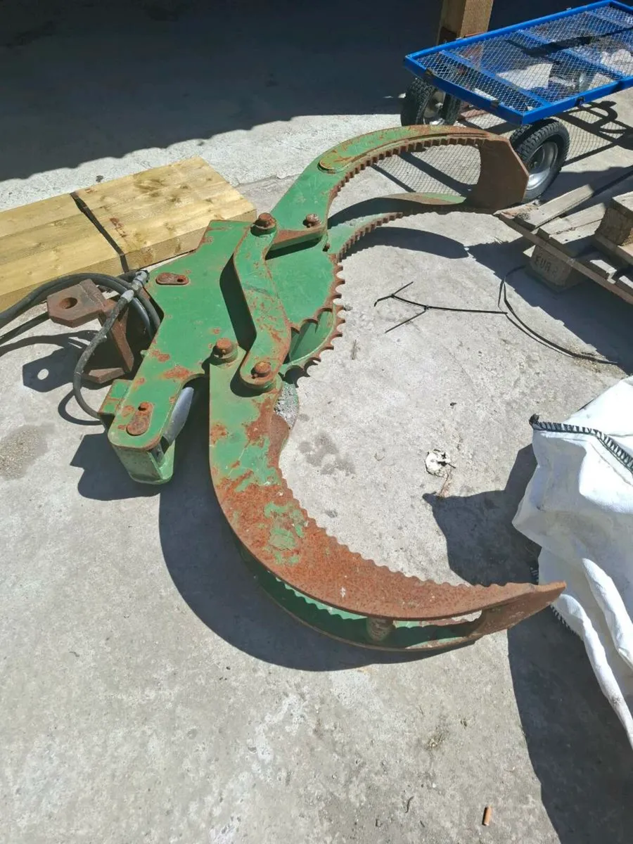 Timber grab - Image 2