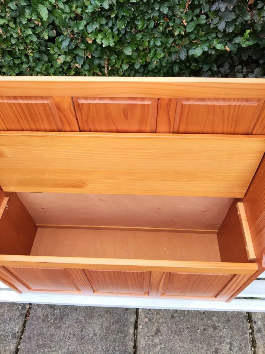 Monks Bench - Image 3