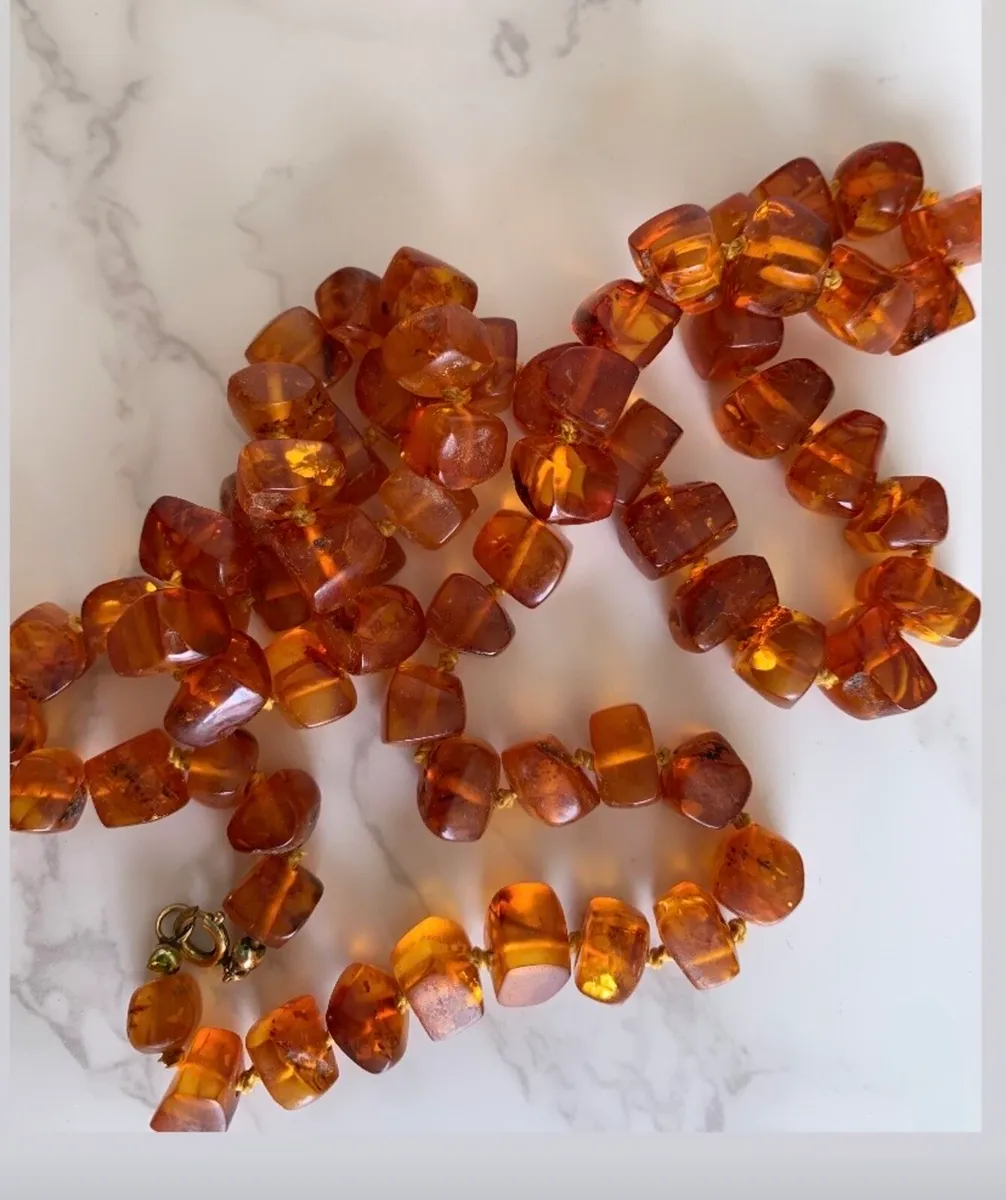Jewellery - Image 1