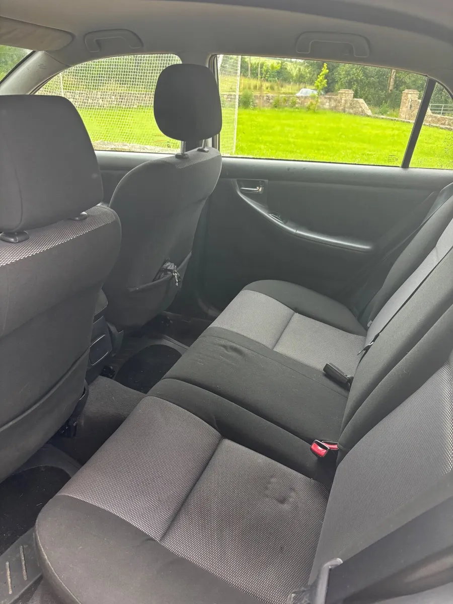 Toyota Corolla 2005 - Image 4
