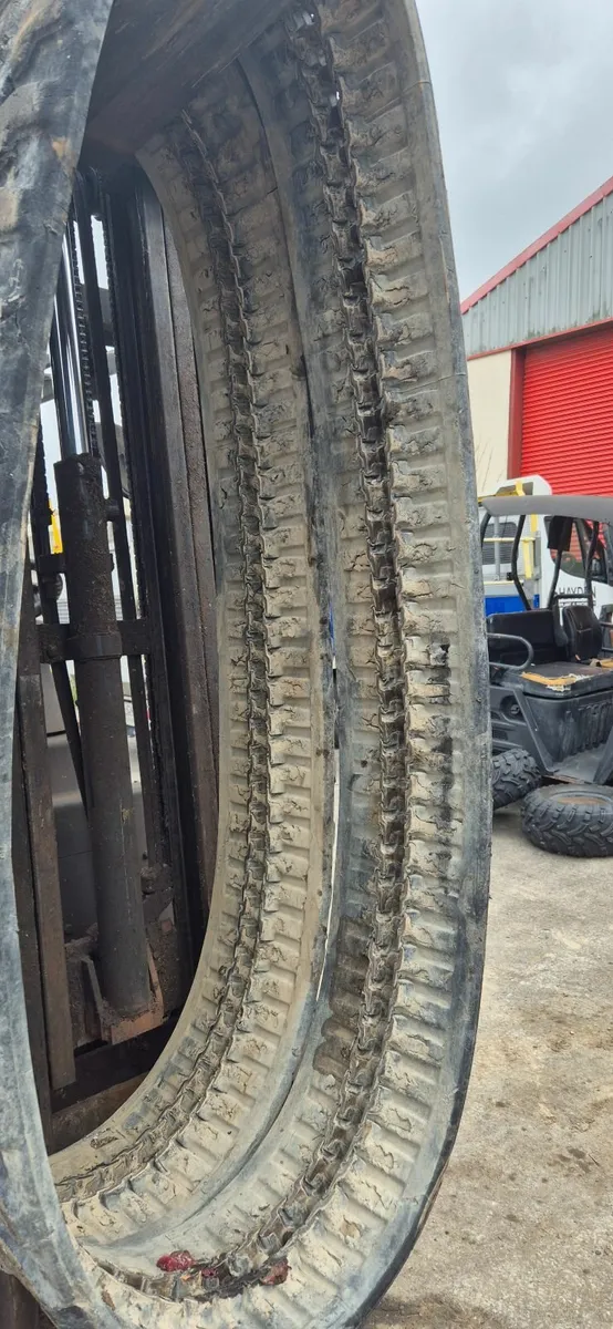 Rubber tracks - Image 4