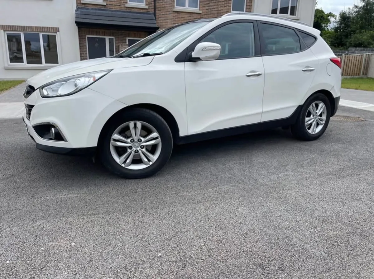 Hyundai ix 35 1.7 Diesel Premium - Image 2