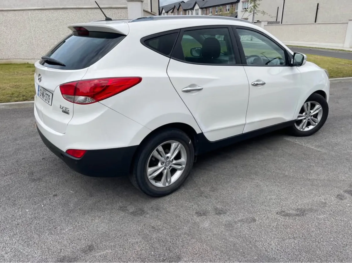 Hyundai ix 35 1.7 Diesel Premium - Image 3