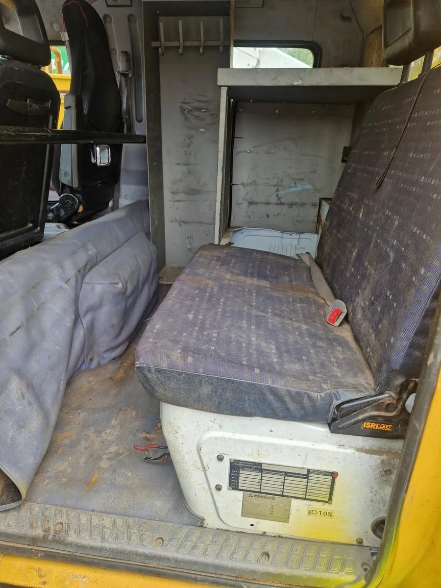 Mitsubishi Canter 2006 - Image 4