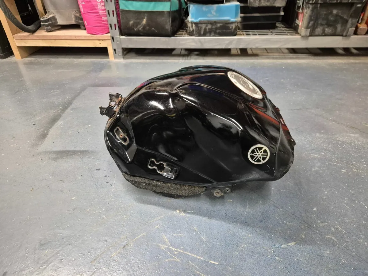 2007 4C8 Yamaha R1 Parts - Image 1