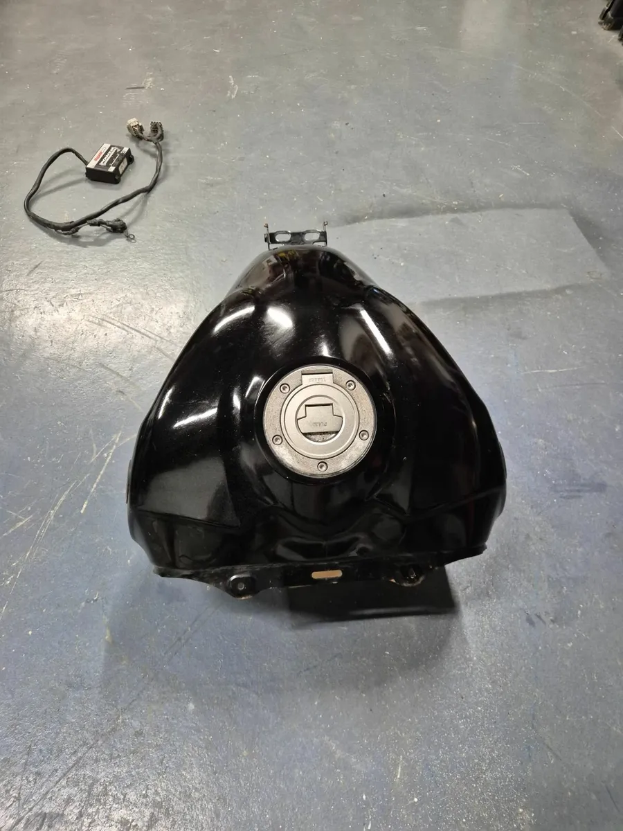 2007 4C8 Yamaha R1 Parts - Image 3
