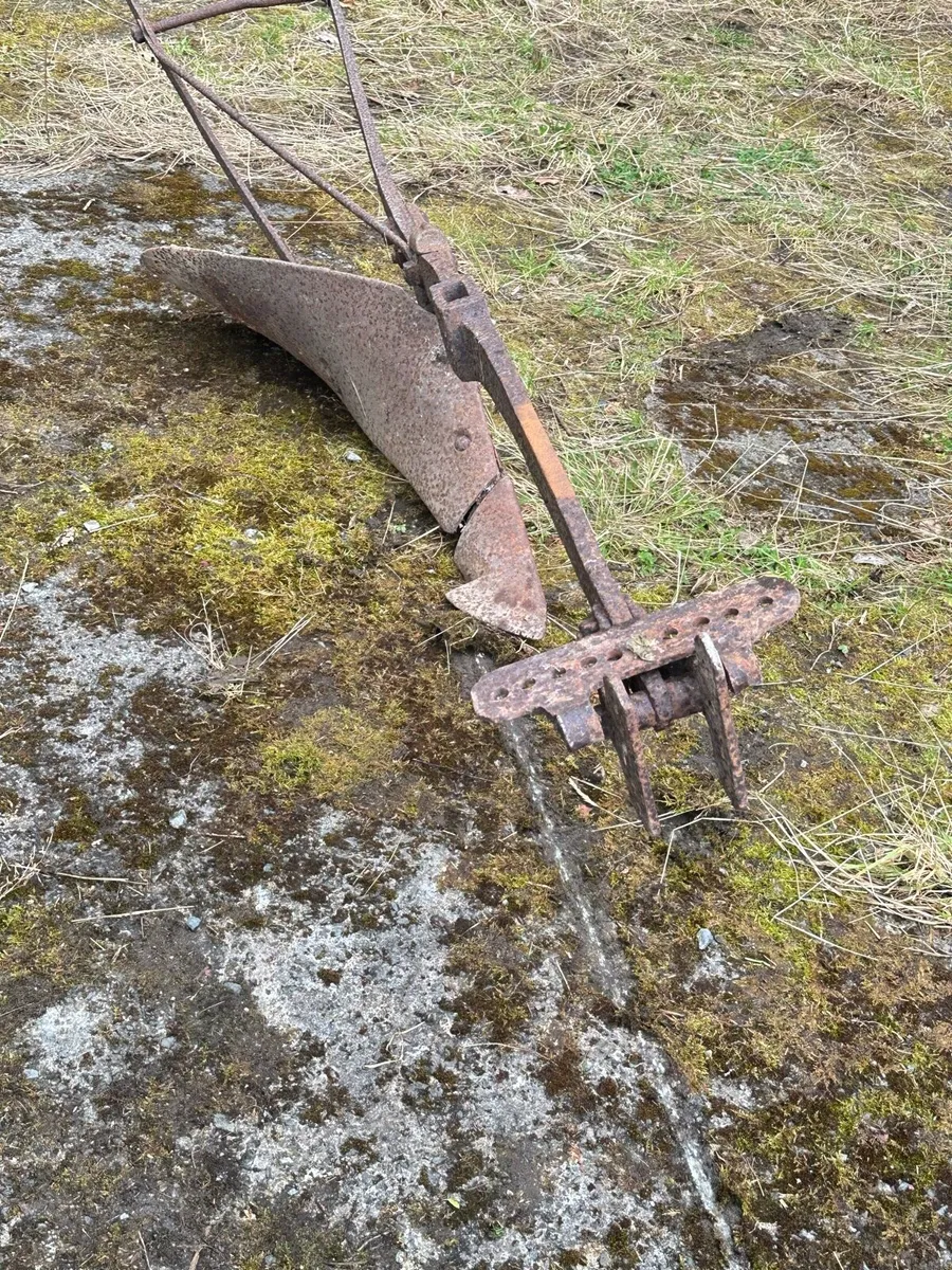 Single Horse Plough - Image 1