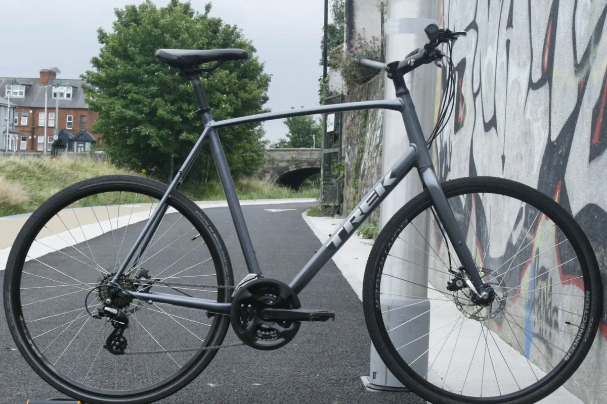 Trek FX - Disc Brake Hybrid Bike - Size XL - Image 1