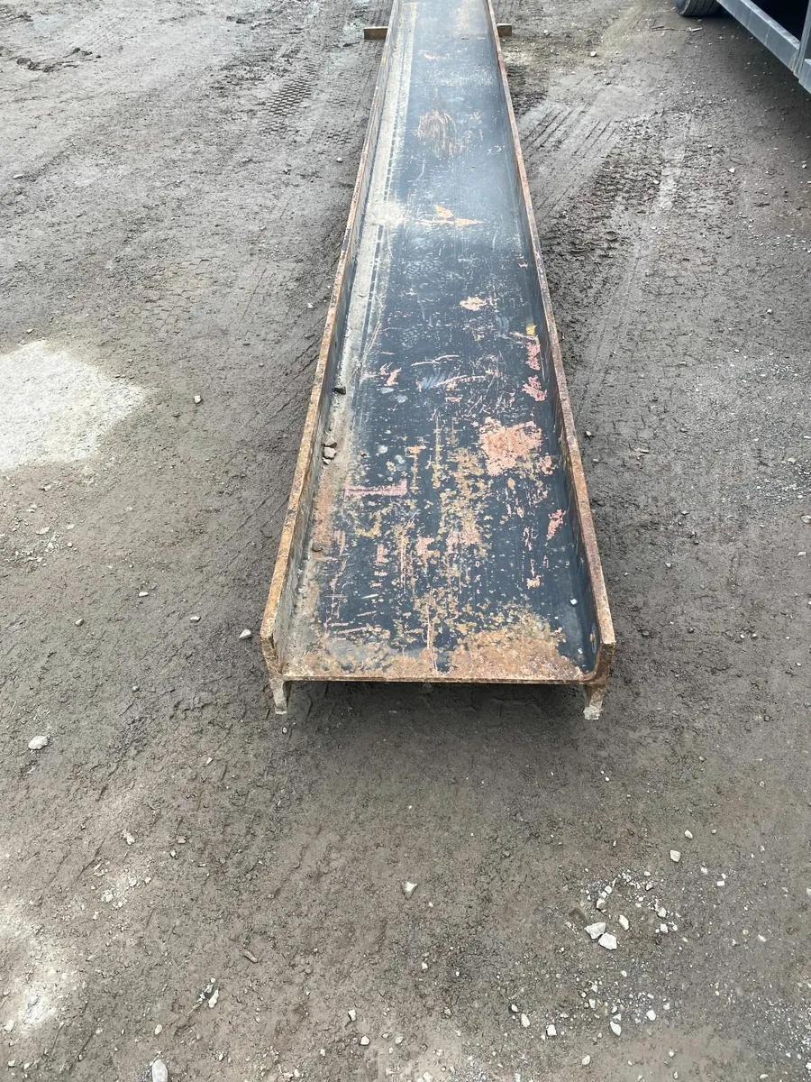 5 NR Universal Steels beams