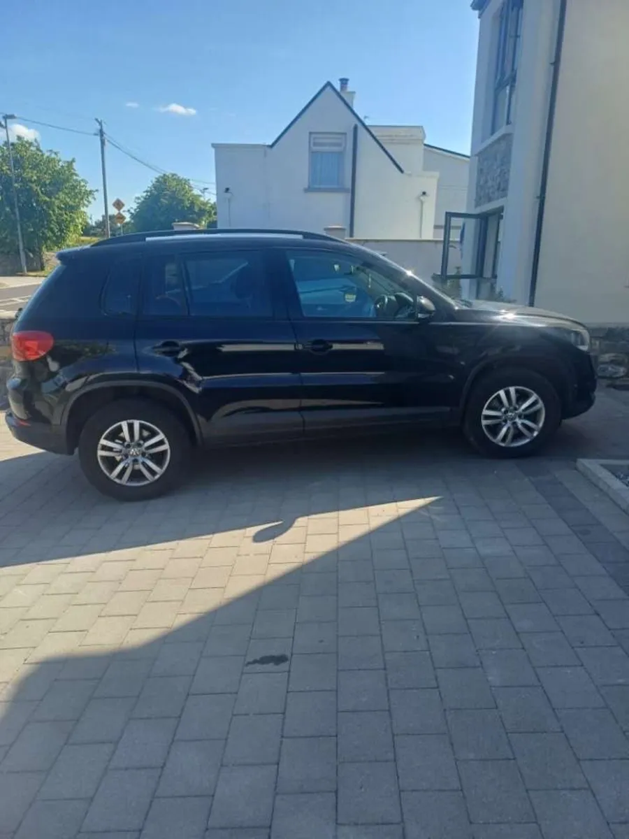 132 VW Tiguan 2.0L Trend and Fun - Image 1