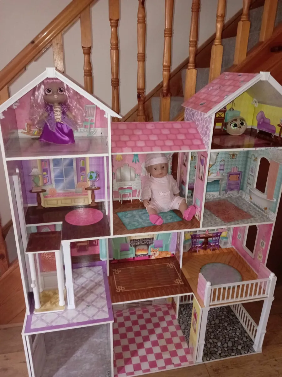 Dollhouse - Image 2