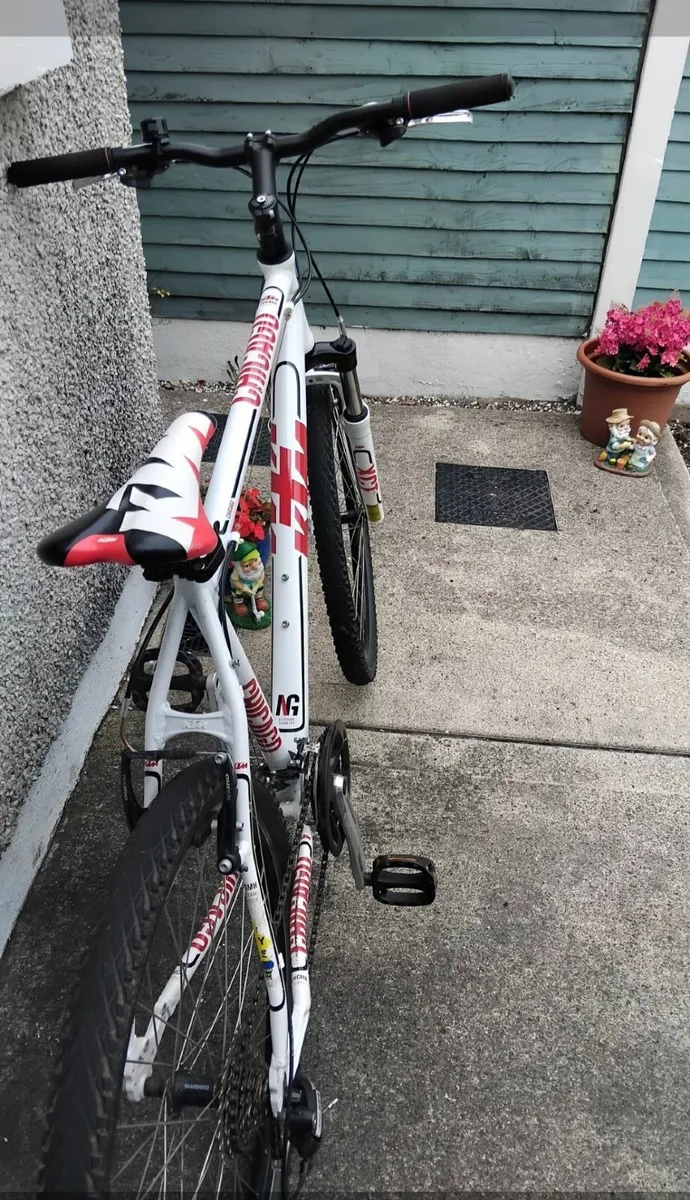 Bicycle - Image 4