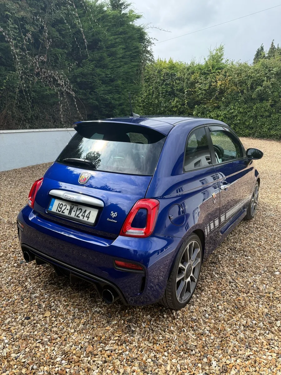 Abarth 595 turismo - Image 2