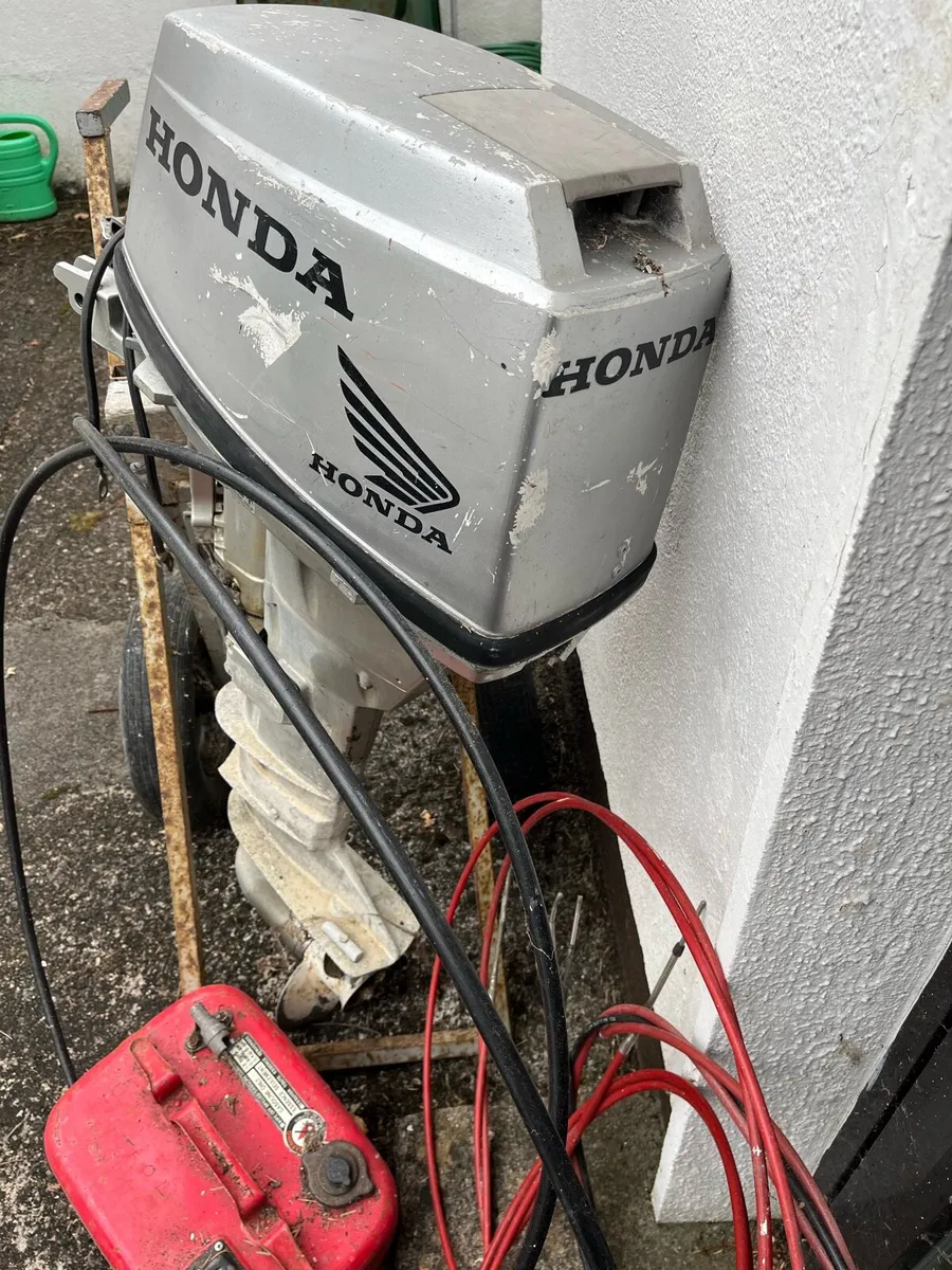 Honda boat engine - Image 1