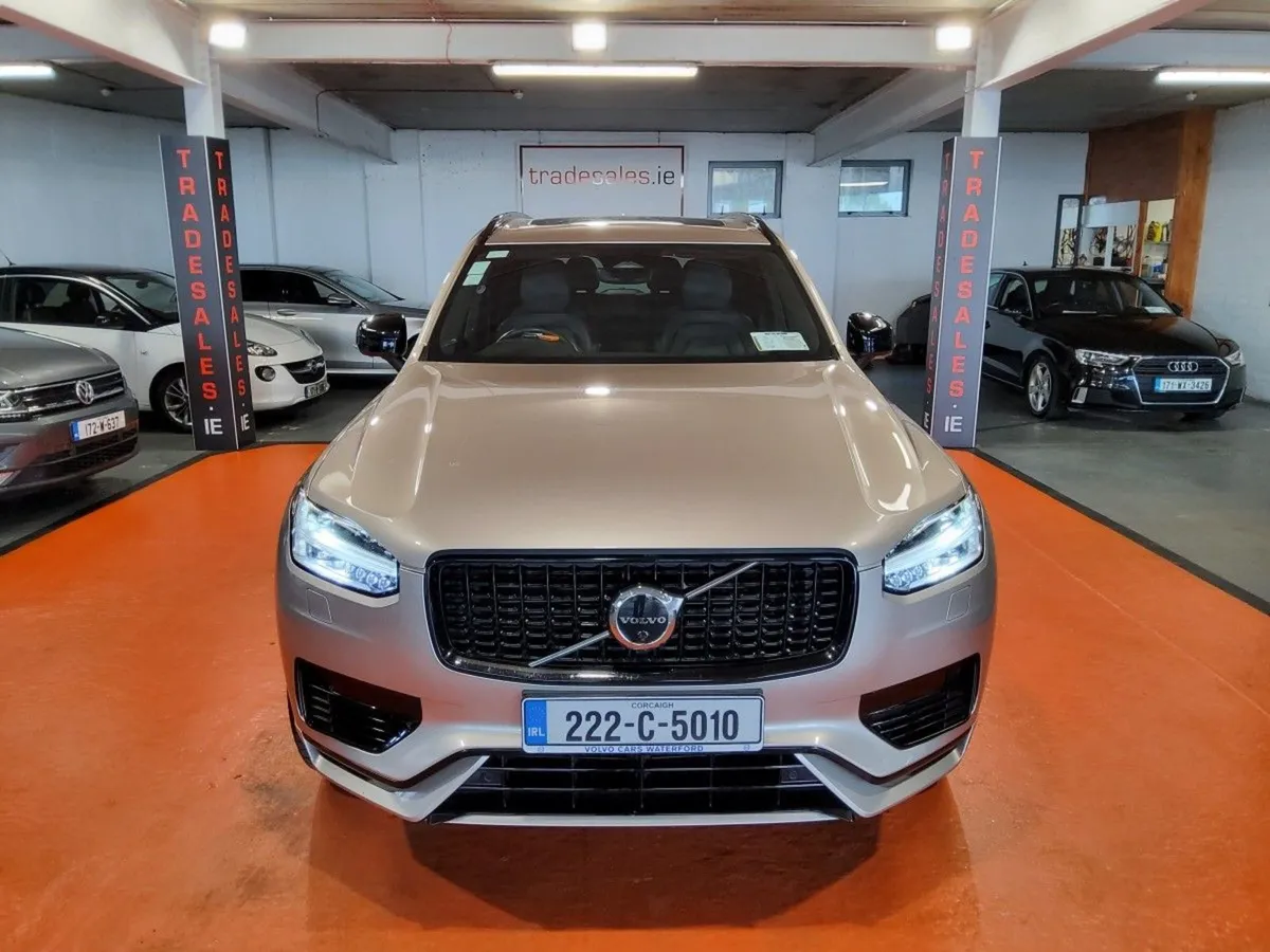 Volvo XC90 T8 Phev 455hp Plus (dark Theme) - Image 1