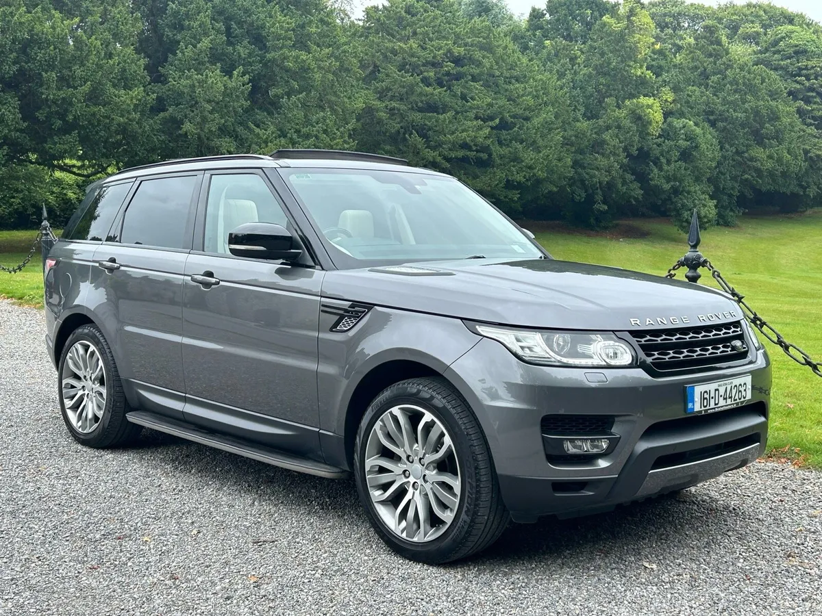 Range Rover Sport 3.0 TDV6 7-Seater HSE Dynamic - Image 1