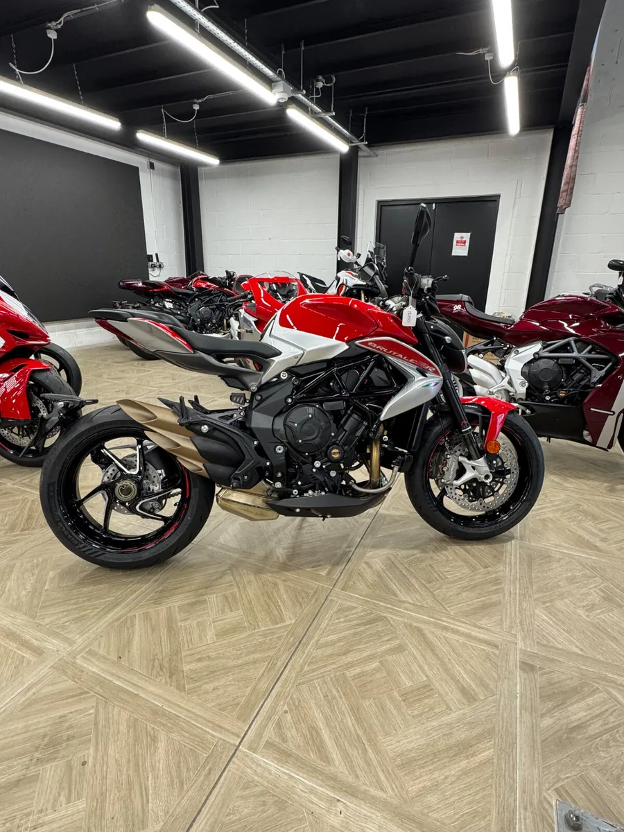 MV Agusta Brutale RR - Image 1