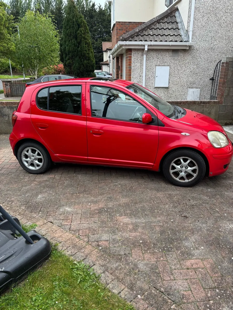 2005 Toyota Yaris VVT-I *FULLY TAXED AND NCT* - Image 4