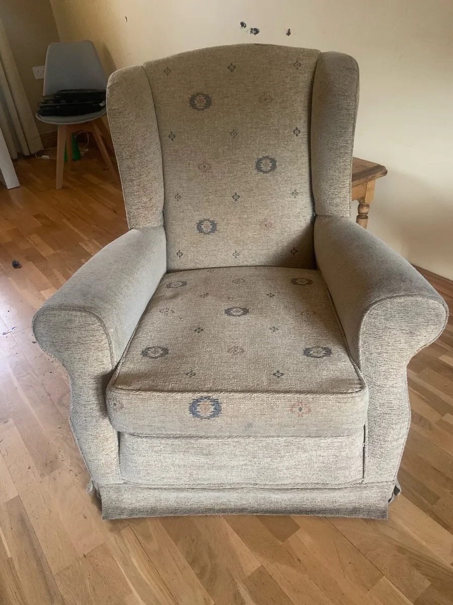 Armchair - Image 1