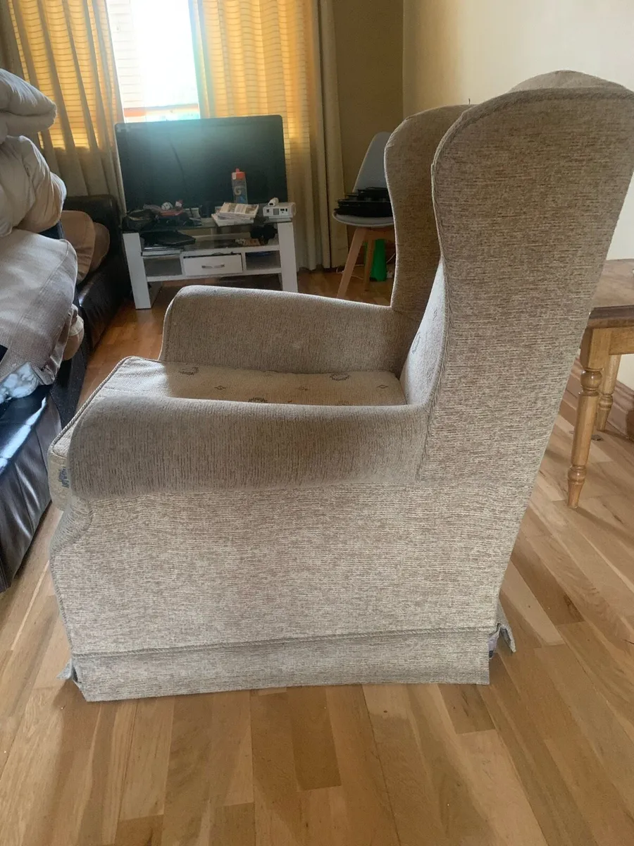 Armchair - Image 4