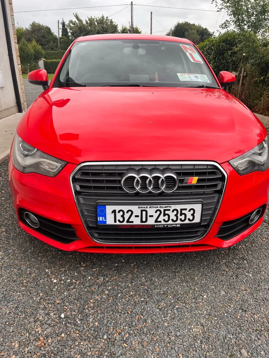 Audi A1 (2013)(1.4 petrol automatic) - Image 2