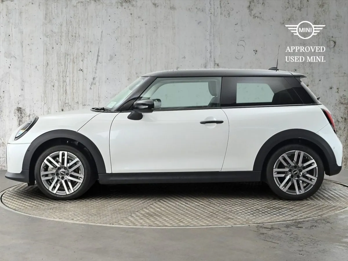 MINI HATCH Cooper C 3 Door - Image 3